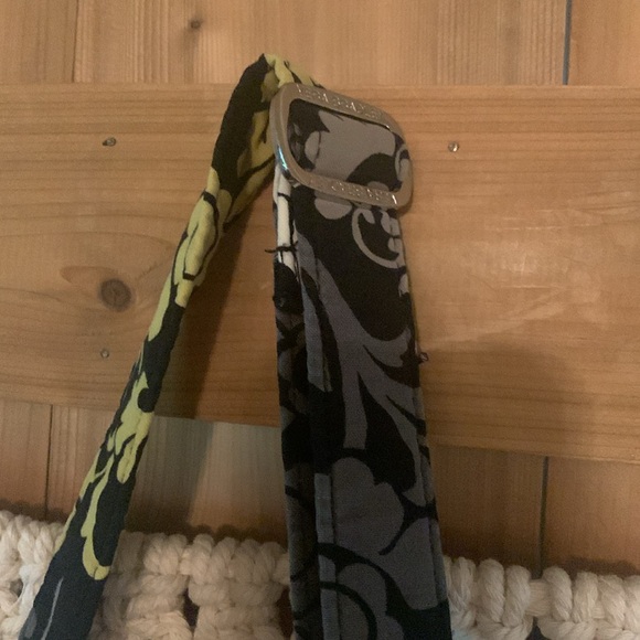 Vera Bradley Black Floral Crossbody Bag Purse - Picture 4 of 9